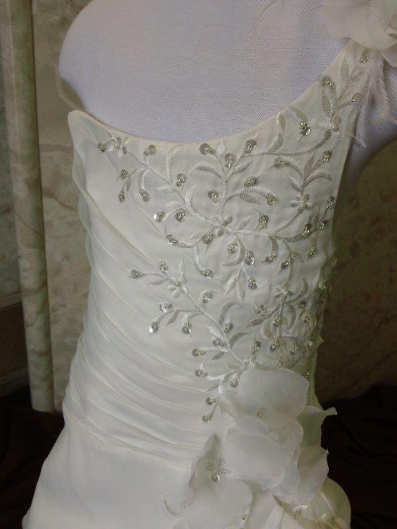 flower girl dress with feather shoulder